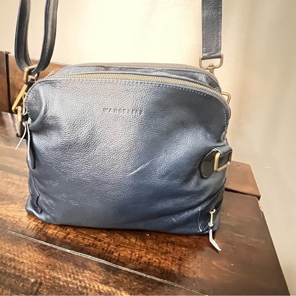 Blue black Wanderer handbag Adjusts to crossbody shoulder or hand. - Picture 5 of 14